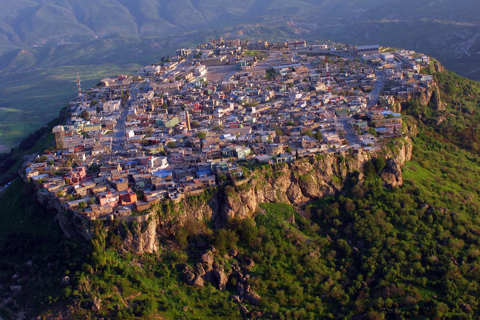 ئامێدی