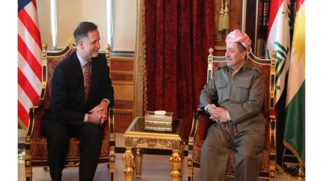 إستقبل مسعود بارزاني رئيس إقليم كوردستان، اليوم الاربعاء في صلاح الدين، ستيفن بيكروفت السفير الامريكي لدى العراق والوفد المرافق له
