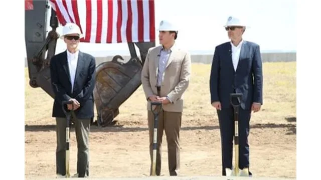 Prime Minister Nechirvan Barzani, we are very pleased to meet here today in Erbil with Ambassador and Consul General of the United States to officially launch the construction of the United States Consulate compound in the Kurdistan Region